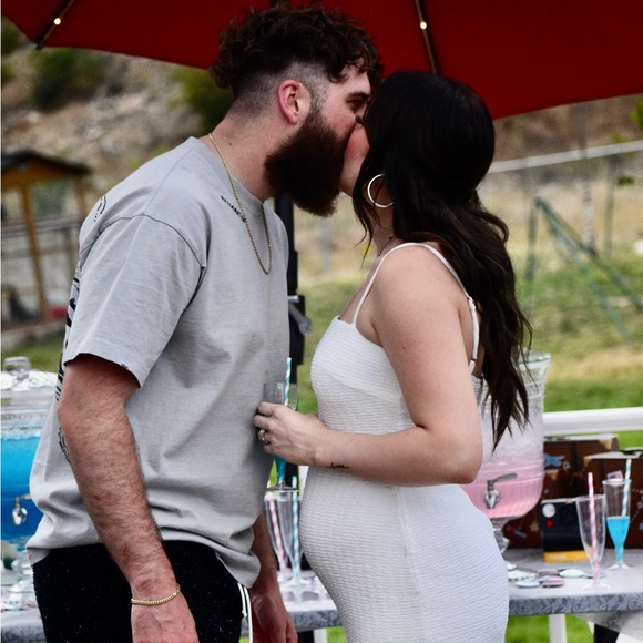 Meet your Posher, Gracie - Picture 2 of 5